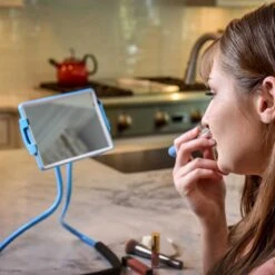 Phone Holder And WYB Mirror -Peak Wellness Shop wybtori 9560 web